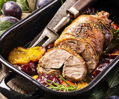 Cooked roast with vegetables